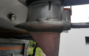 chantier-reparation-nautisme-travaux-moteur-bateau-bassin-arcachon-la-teste-buch-portfolio-galerie-meca-marine-33